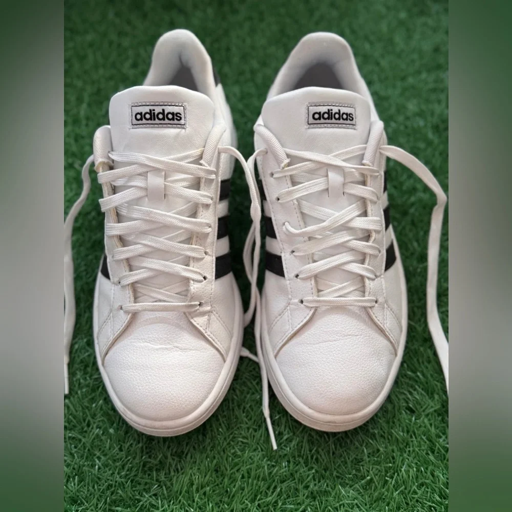Adidas White Sneakers with Black Stripes Size 9.5‎